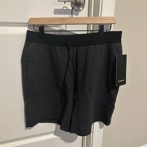 New. Lululemon At Ease short